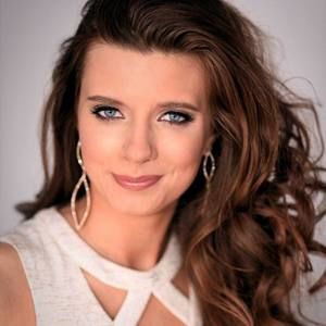 Meet your Posher, Callie